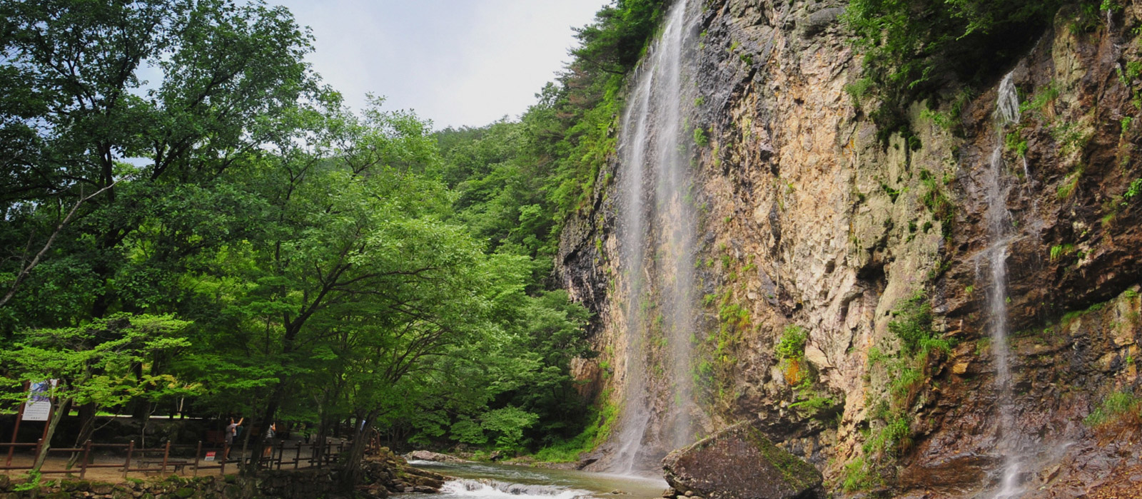 剛泉山（カンチョンサン）