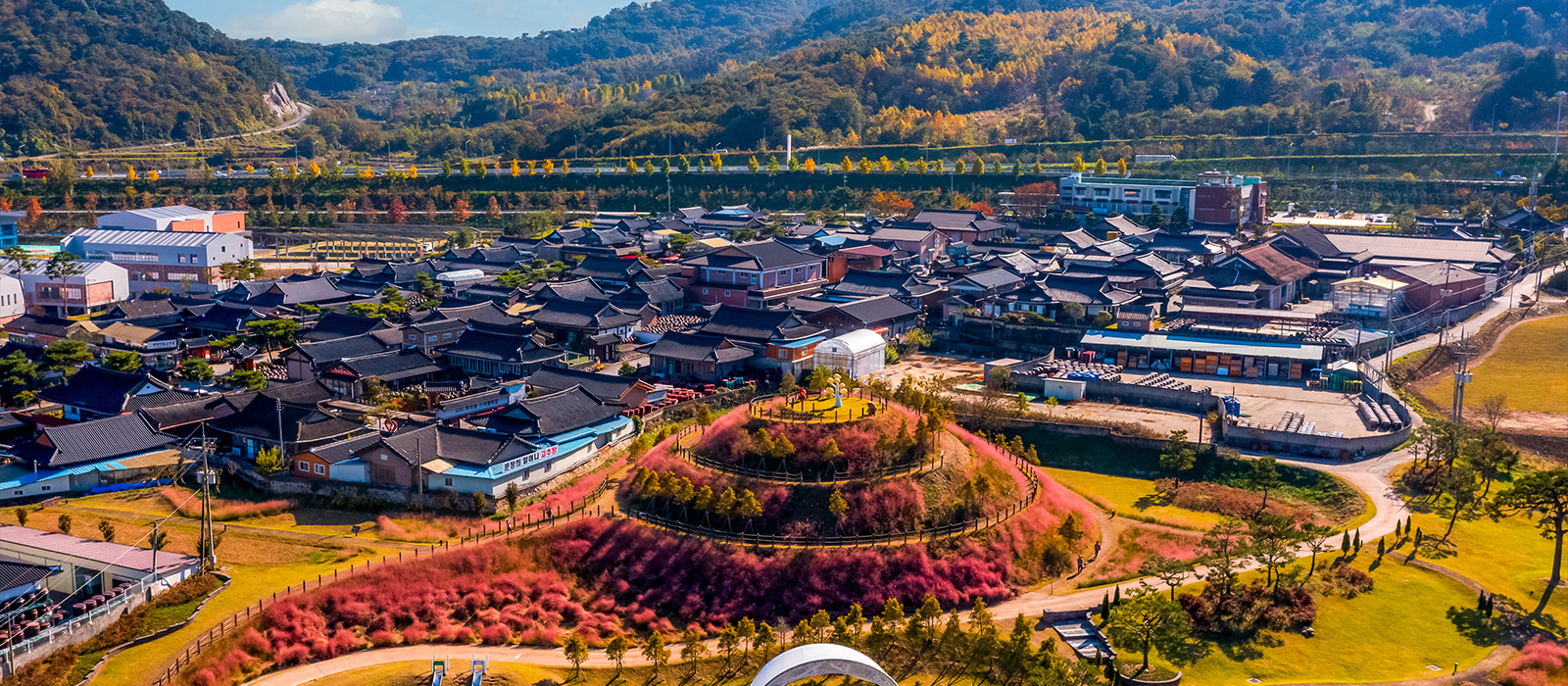 淳昌伝統コチュジャン民俗村（スンチャン・ジョントンゴチュジャン・ミンソンマウル）